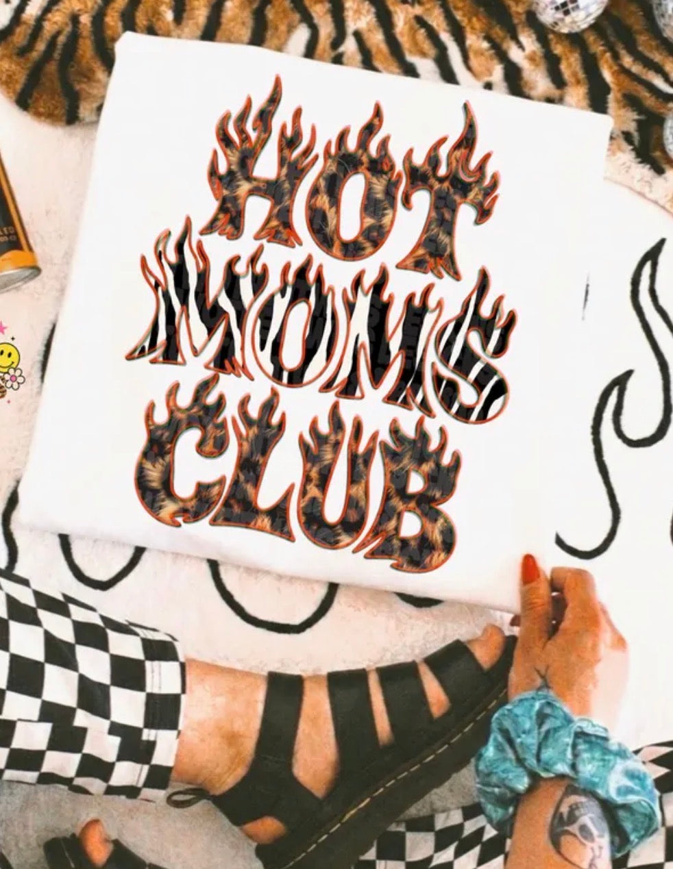 Hot Moms Club