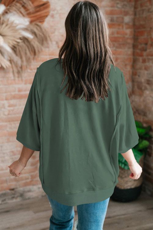 Exposed Hem Olive Pocket Tee•